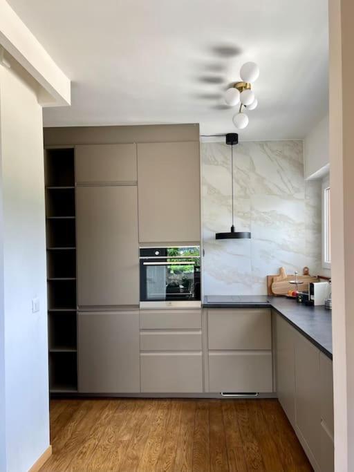 Panorama Suite In Lugano - Pazzallo باراديزو المظهر الخارجي الصورة